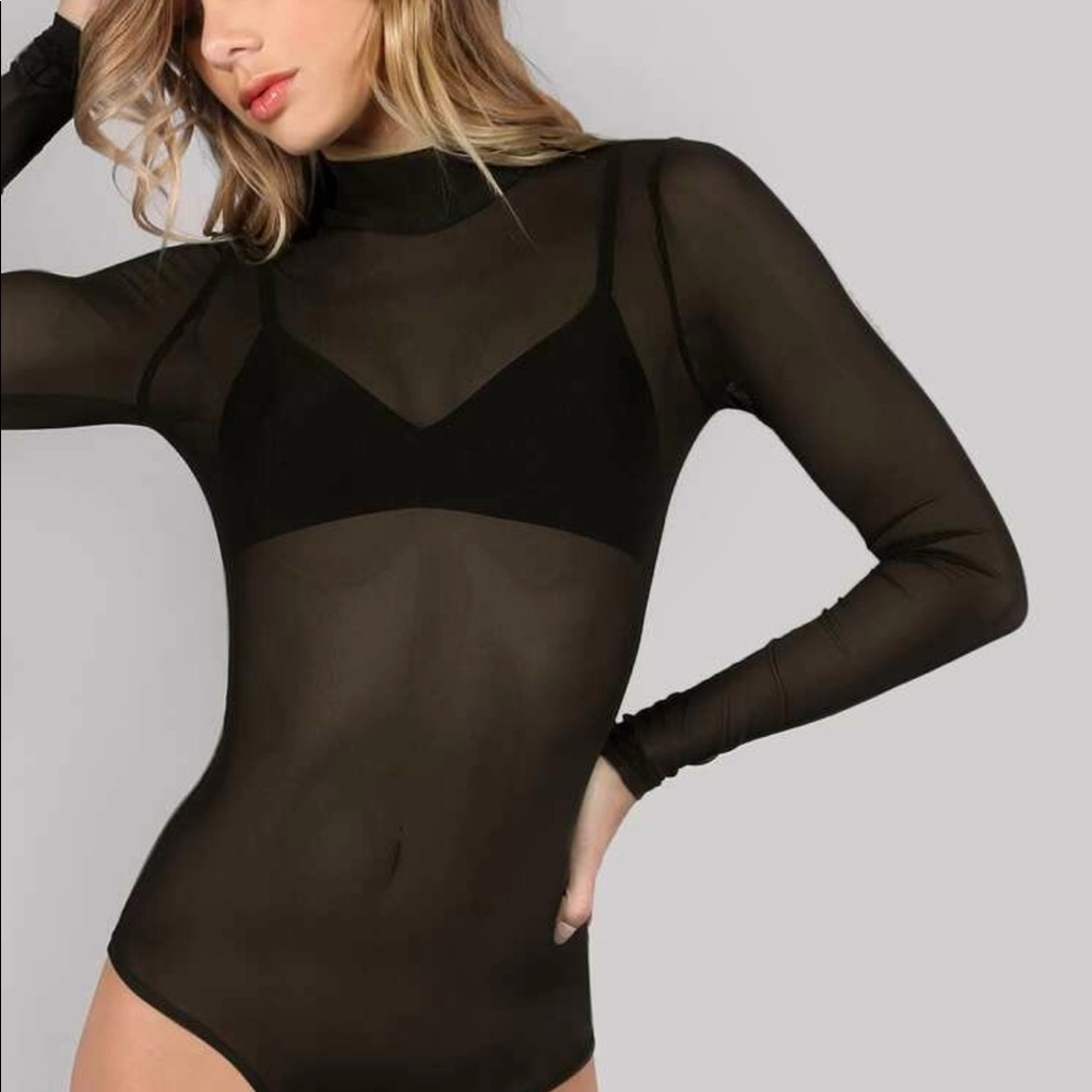 ❌SOLD❌ Black bodysuit